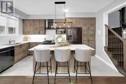 211 LANDOLFI WAY | Bradford West Gwillimbury Ontario | Slide Image Twelve