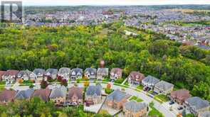 18 PHEASANT DRIVE | Richmond Hill Ontario | Slide Image Three