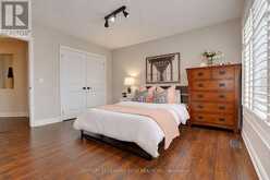 18 PHEASANT DRIVE | Richmond Hill Ontario | Slide Image Thirty-eight