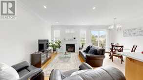53 CASTLEGLEN BOULEVARD | Markham Ontario | Slide Image Eleven