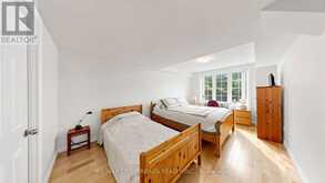 53 CASTLEGLEN BOULEVARD | Markham Ontario | Slide Image Thirty-one