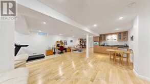 53 CASTLEGLEN BOULEVARD | Markham Ontario | Slide Image Thirty-two