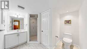 53 CASTLEGLEN BOULEVARD | Markham Ontario | Slide Image Thirty-three