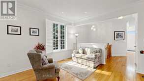 53 CASTLEGLEN BOULEVARD | Markham Ontario | Slide Image Six