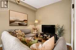 19 PEARCEY CRESCENT | Barrie Ontario | Slide Image Twelve