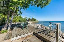 2228 SHORE LANE | Wasaga Beach Ontario | Slide Image Sixteen