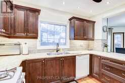 411 FREEMAN CRESCENT | Oakville Ontario | Slide Image Fourteen