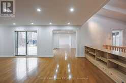 19 BLAIR ATHOL CRESCENT | Toronto Ontario | Slide Image Nineteen