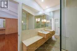19 BLAIR ATHOL CRESCENT | Toronto Ontario | Slide Image Thirty-two