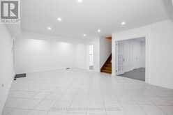 19 BLAIR ATHOL CRESCENT | Toronto Ontario | Slide Image Forty-four