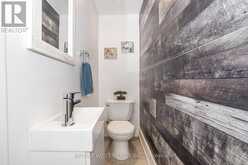 83 SCOTT ROAD | Toronto Ontario | Slide Image Seven