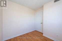 405 - 310 BURNHAMTHORPE ROAD W | Mississauga Ontario | Slide Image Ten