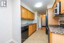 405 - 310 BURNHAMTHORPE ROAD W | Mississauga Ontario | Slide Image Nineteen