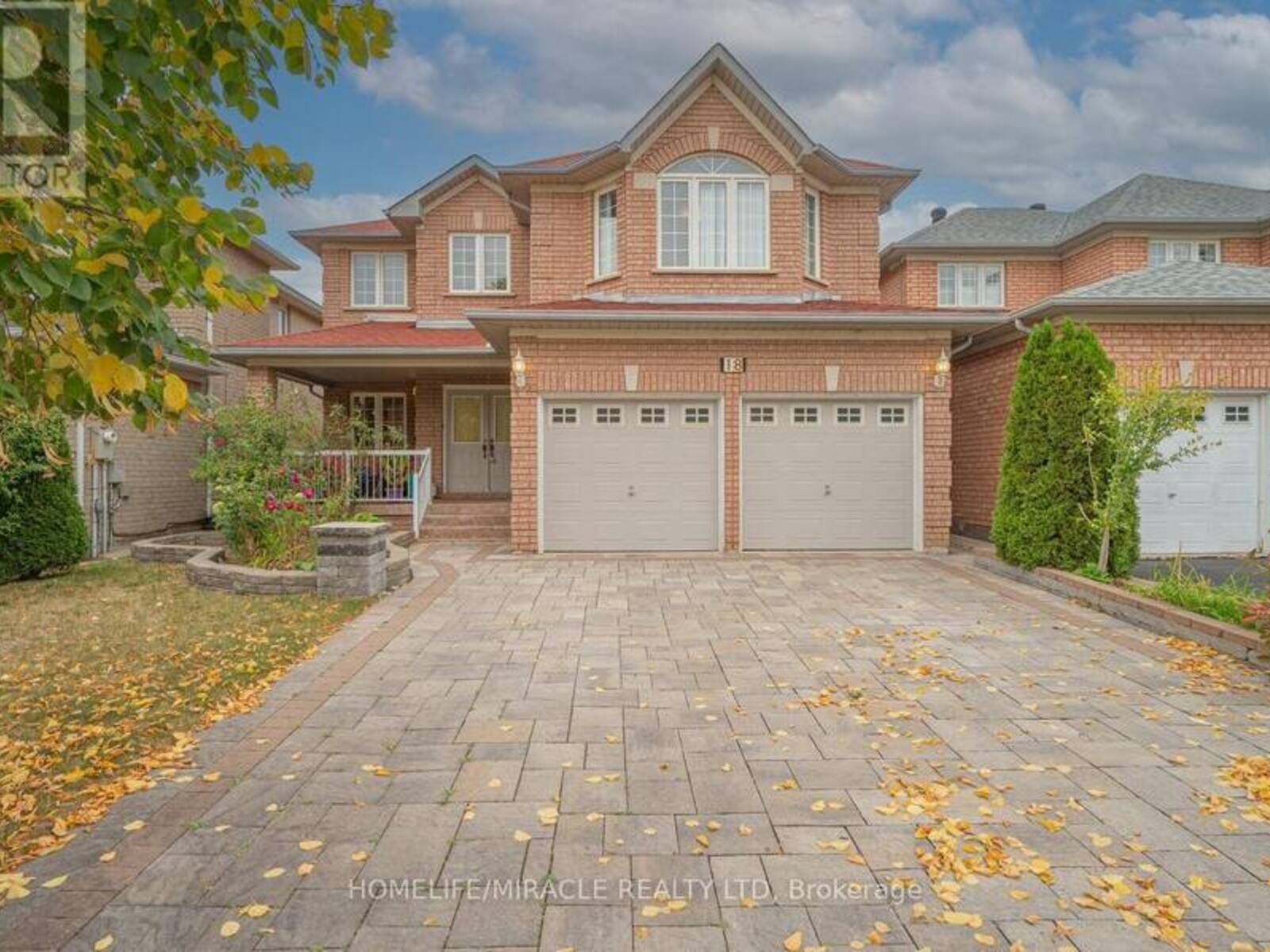 18 HARTWELL GATE, Brampton, Ontario L6R 2V3