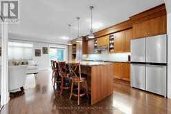 12 GALA LANE | Toronto Ontario | Slide Image Ten