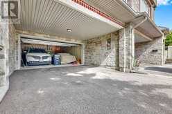 12 GALA LANE | Toronto Ontario | Slide Image Thirty-nine