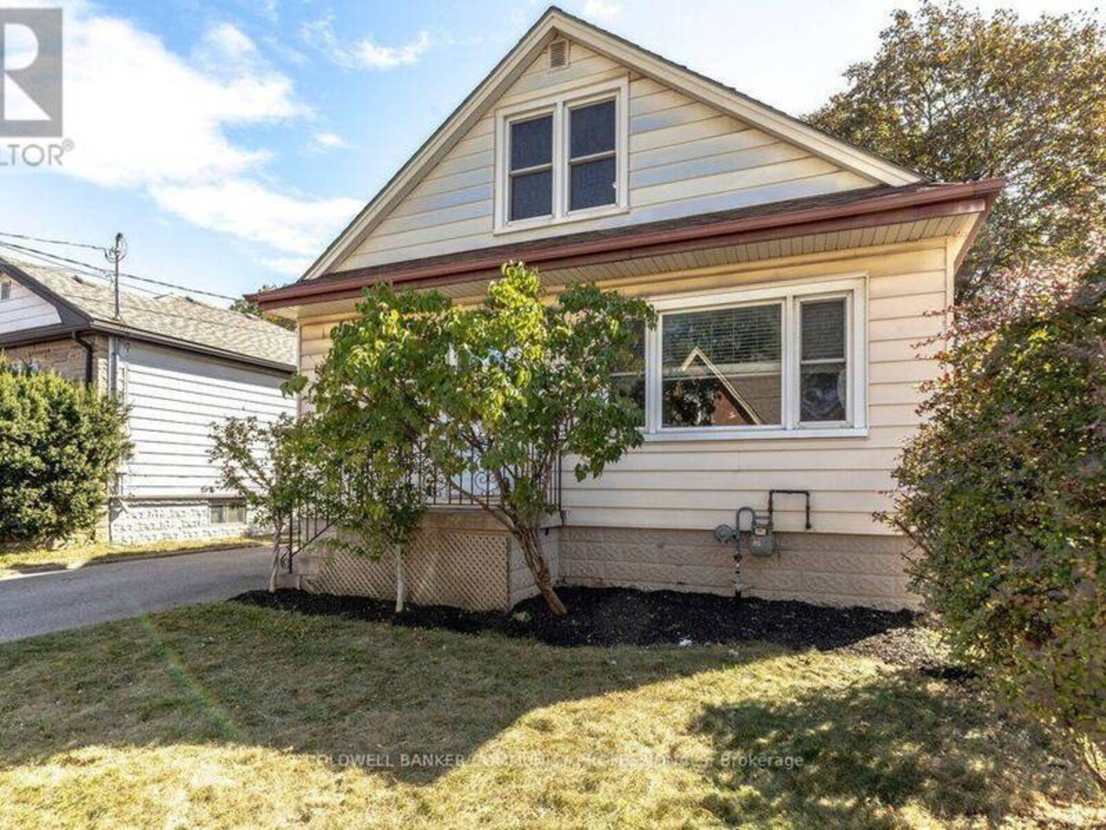15 EAST 27TH STREET, Hamilton, Ontario L8V 3E6