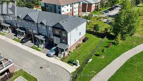 8 - 395 LINDEN DRIVE | Cambridge Ontario | Slide Image Two