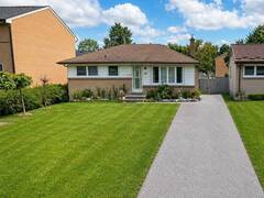104 QUEENSTON CRESCENT London Ontario, N5W 1N6