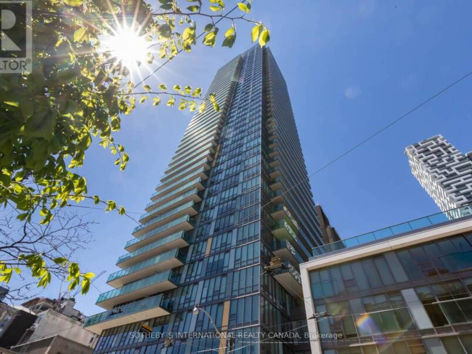 2207 - 33 LOMBARD STREET, Toronto, Ontario M5C 3H8