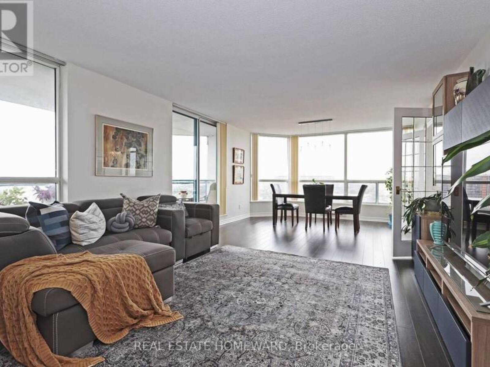 1913 - 4725 SHEPPARD AVENUE E, Toronto, Ontario M1S 5B2
