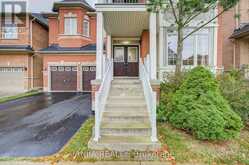 23 AYHART STREET E | Markham Ontario | Slide Image Three