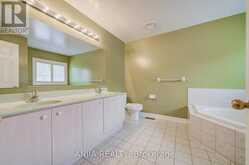 23 AYHART STREET E | Markham Ontario | Slide Image Forty-four