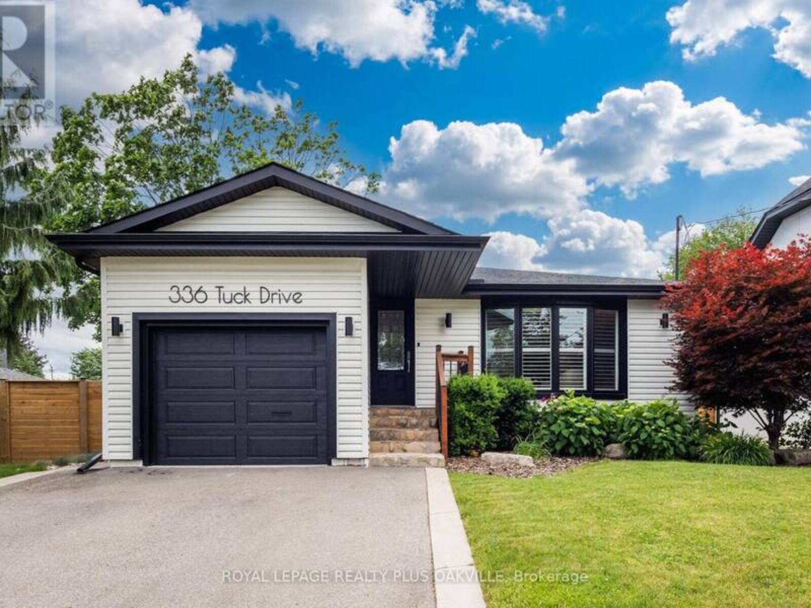 336 TUCK DRIVE, Burlington, Ontario L7L 2R3