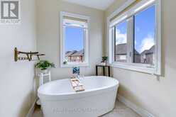 3164 POST ROAD | Oakville Ontario | Slide Image Twenty-three