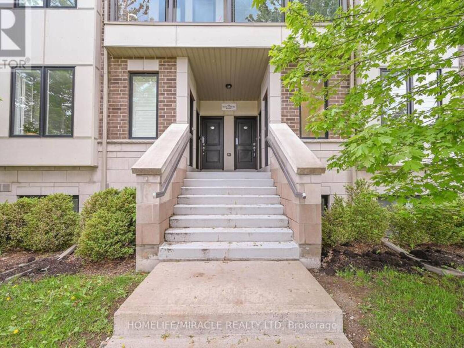 114 - 256 ROYAL YORK ROAD, Toronto, Ontario M8V 1Y8
