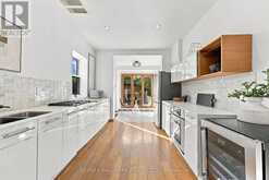 31 WRIGHT AVENUE | Toronto Ontario | Slide Image Twelve