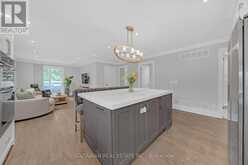 33 MADAWASKA AVENUE | Toronto Ontario | Slide Image Twelve