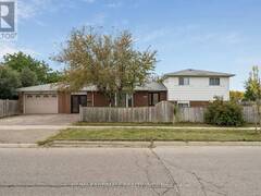 3478 MONICA DRIVE Mississauga Ontario, L4T 3E8