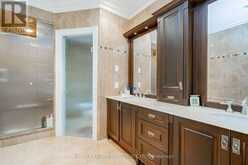 2370 HAMMOND ROAD | Mississauga Ontario | Slide Image Thirty-two