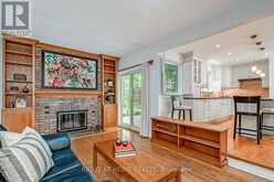 494 DORLAND ROAD | Oakville Ontario | Slide Image Thirteen