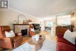 475 WILLIS DRIVE | Oakville Ontario | Slide Image Eight