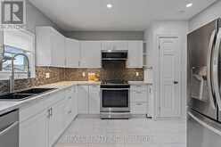 3 1/2 DUNDONALD STREET | St. Catharines Ontario | Slide Image Sixteen