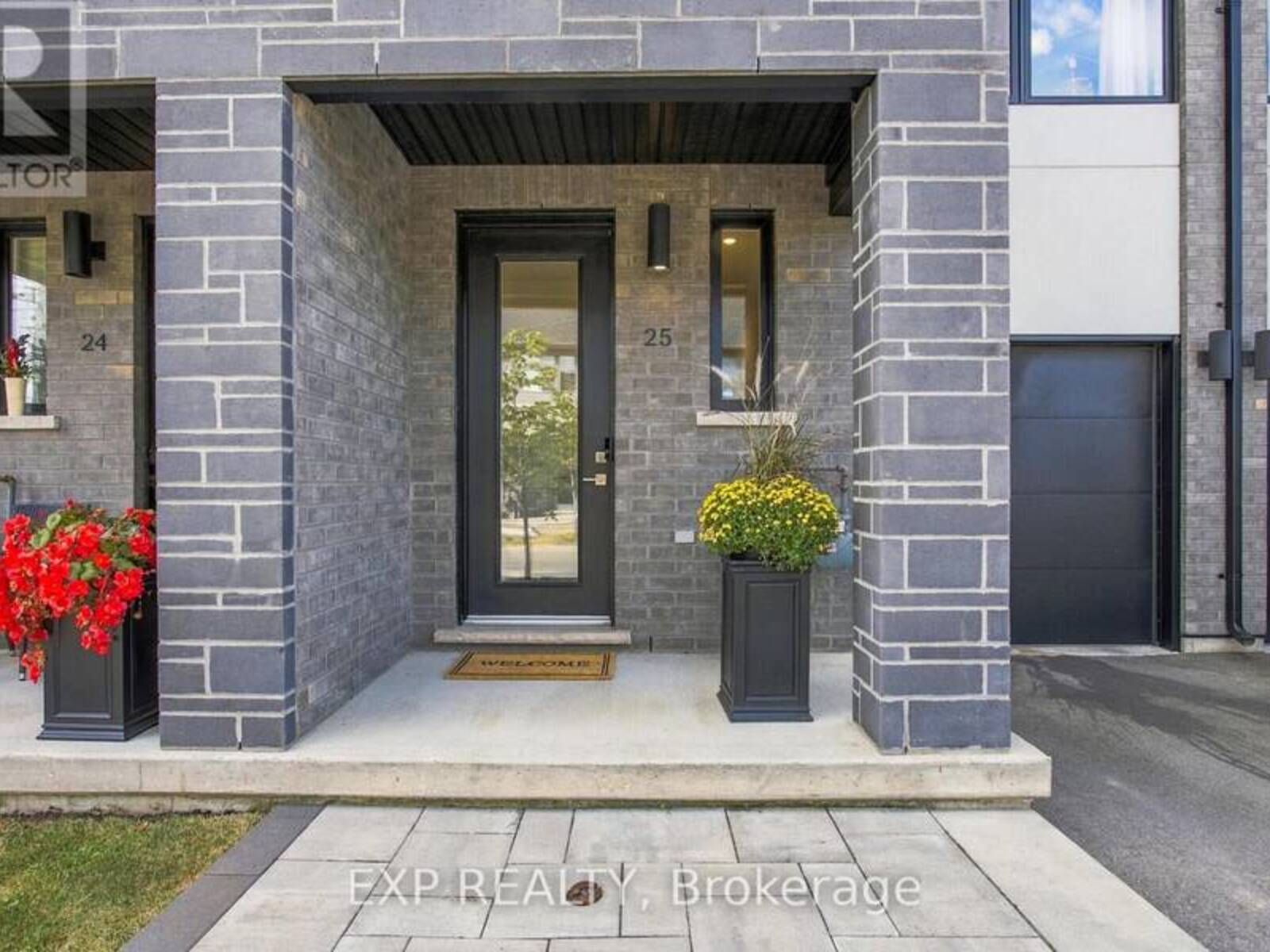 25 - 166 MOUNT ALBION ROAD, Hamilton, Ontario L8K 5S8