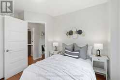 410 BEACH BOULEVARD | Hamilton Ontario | Slide Image Nine