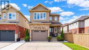 18 CROSSBRIDGE AVENUE | Kitchener Ontario | Slide Image One