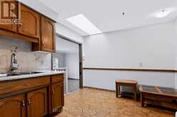 261 CARLA AVENUE | Hamilton Ontario | Slide Image Seventeen