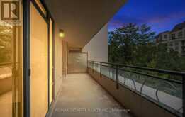 303C - 662 SHEPPARD AVENUE | Toronto Ontario | Slide Image Thirty-one