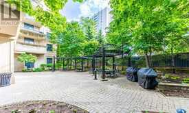 303C - 662 SHEPPARD AVENUE | Toronto Ontario | Slide Image Nine