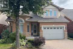 17 SUNSET BOULEVARD | Alliston Ontario | Slide Image One