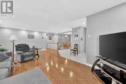 6 FORD STREET | Barrie Ontario | Slide Image Ten