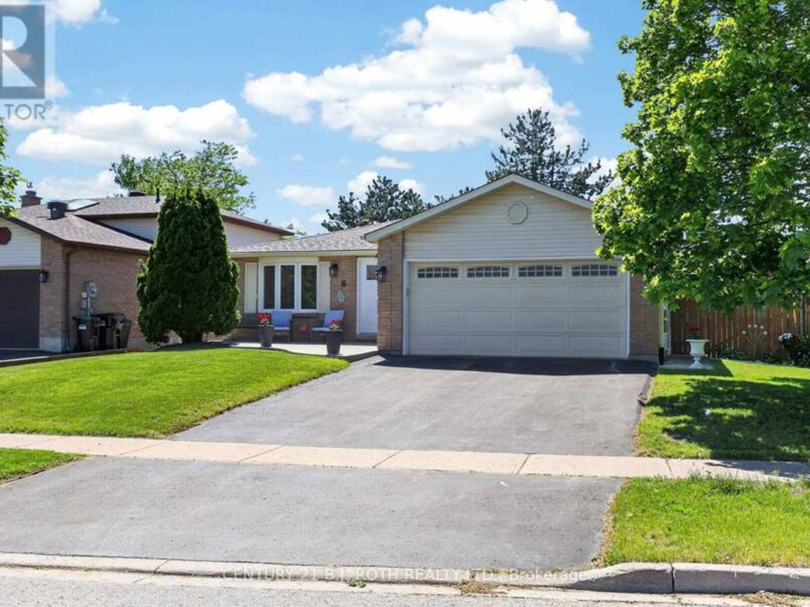 6 FORD STREET, Barrie, Ontario L4N 5X2