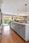 896 EAGLE DRIVE | Burlington Ontario | Slide Image Nine