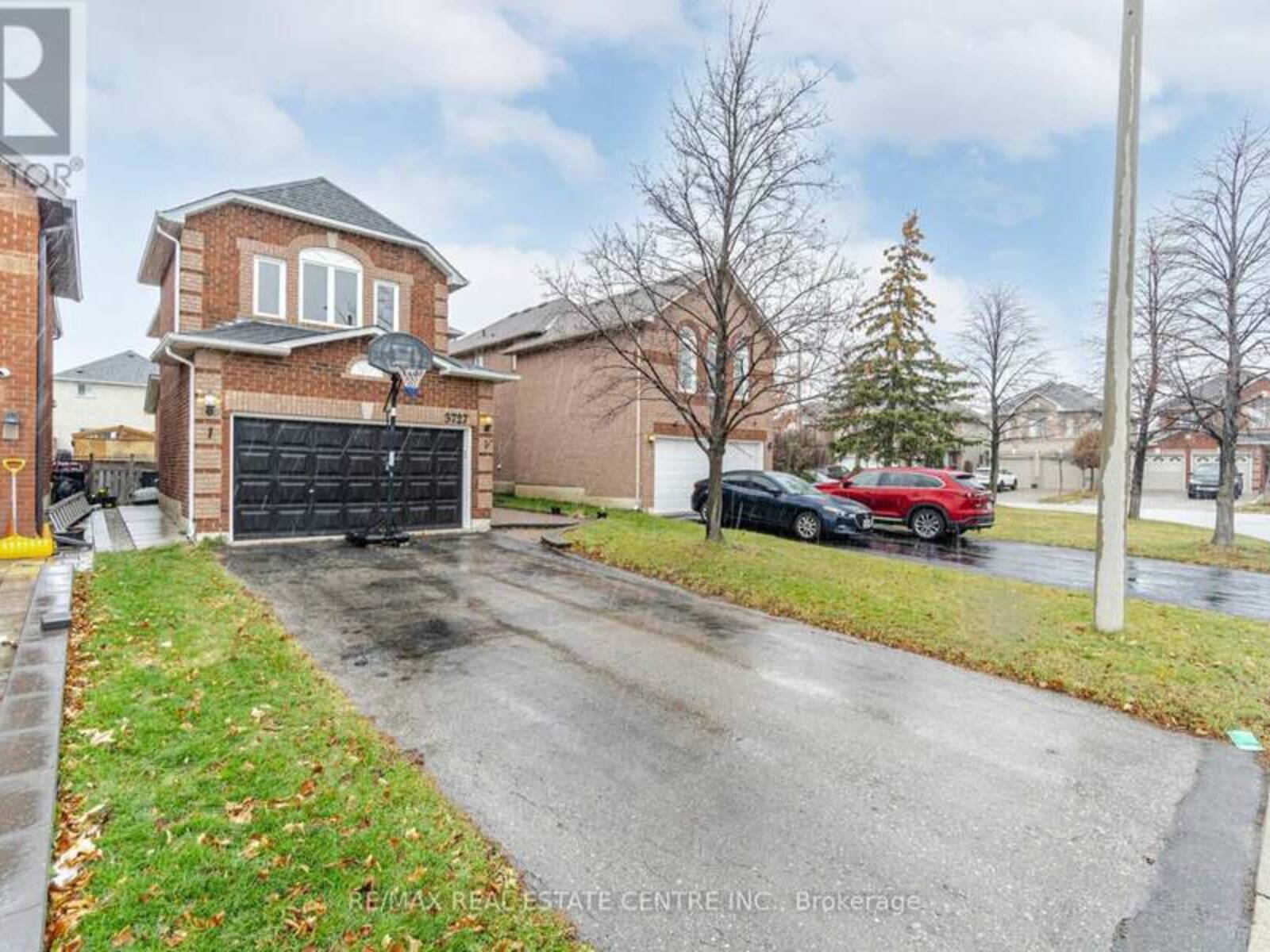 3727 ALTHORPE CIRCLE, Mississauga, Ontario L5N 7G5