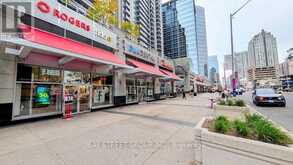 1812 - 4978 YONGE STREET | Toronto Ontario | Slide Image Seven