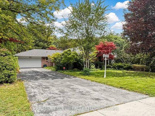 131 BURBANK DRIVE Toronto Ontario, M2K 1N6 - 5 Bedrooms Home For Sale